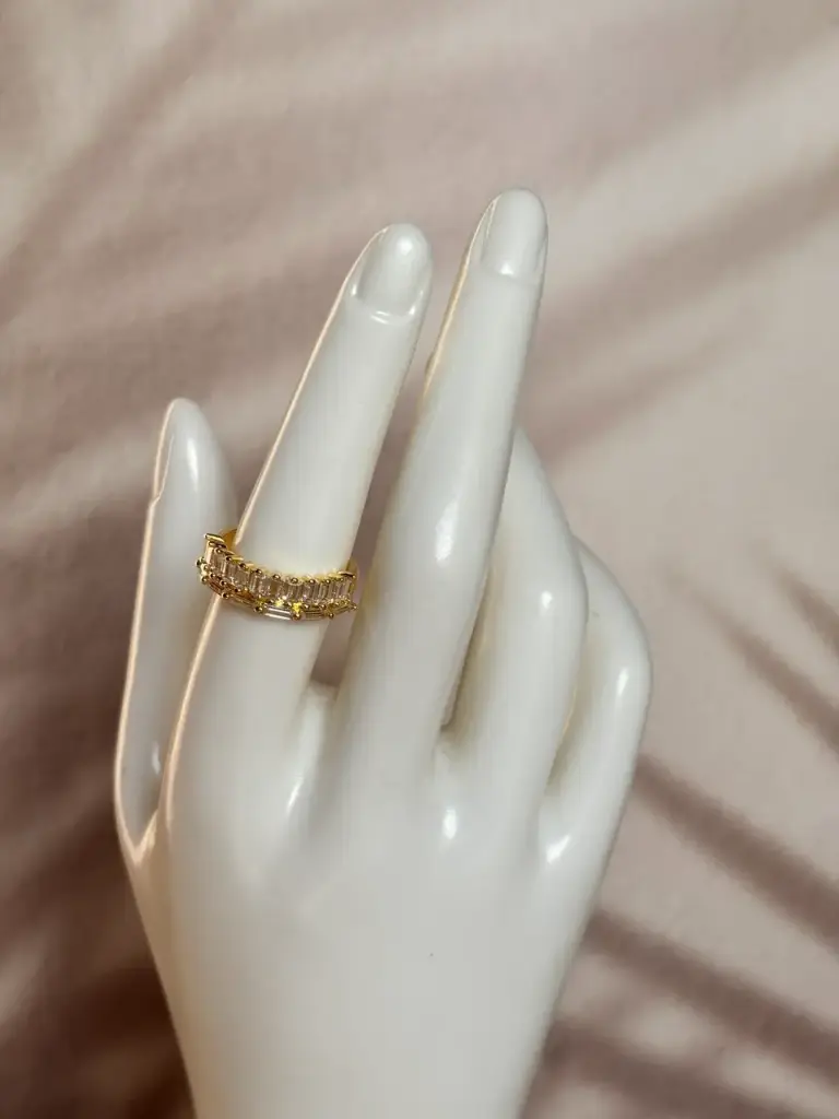 Anillo Olga