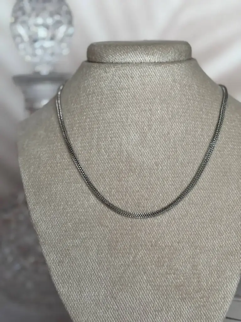 Collar Arlet Silver mediano