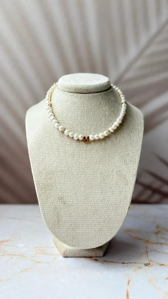 Chocker Milena