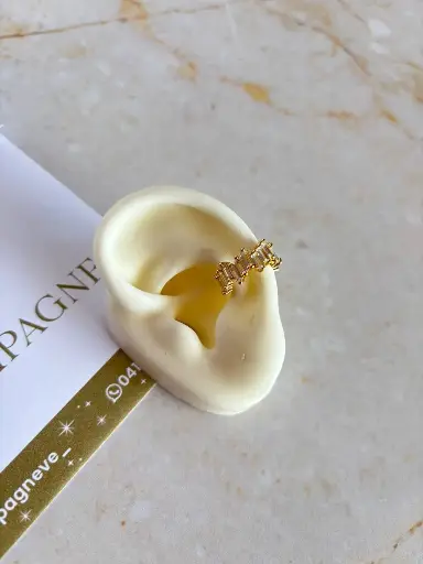 [CA-000150] Earcuff Esme